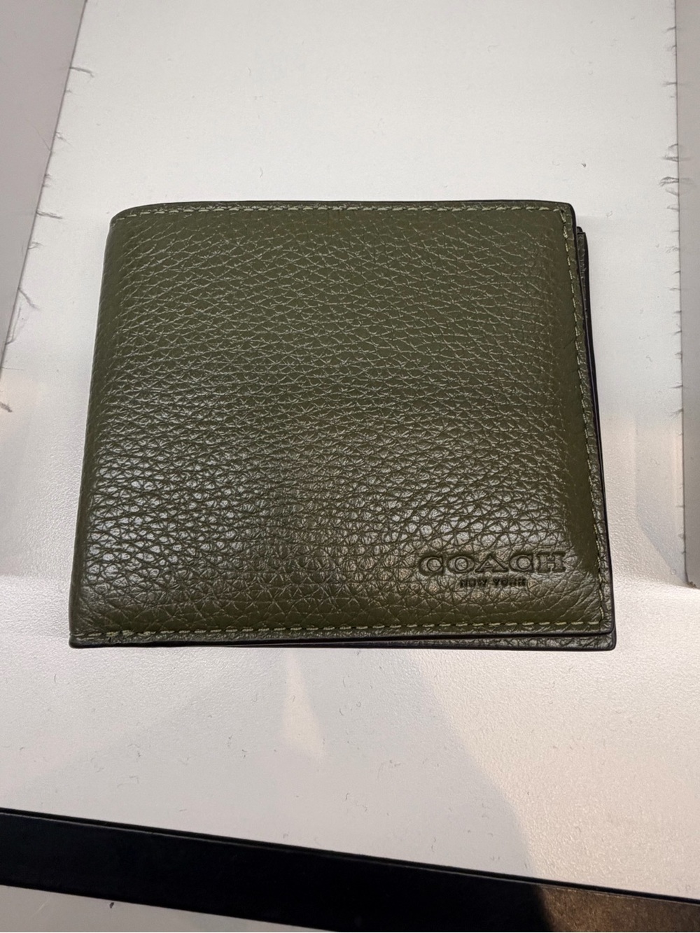 Coach green pebble leather Bi-Fold Wallet ID case  multi card new